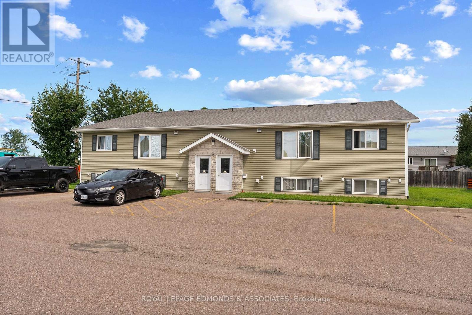 5 Renfrew Street Property Photo 2