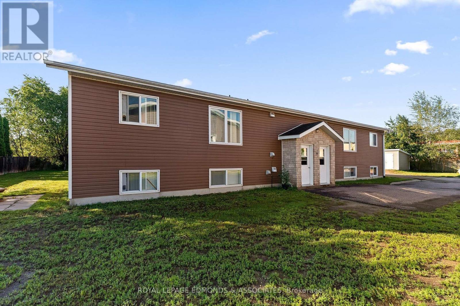 5 Renfrew Street Property Photo 14