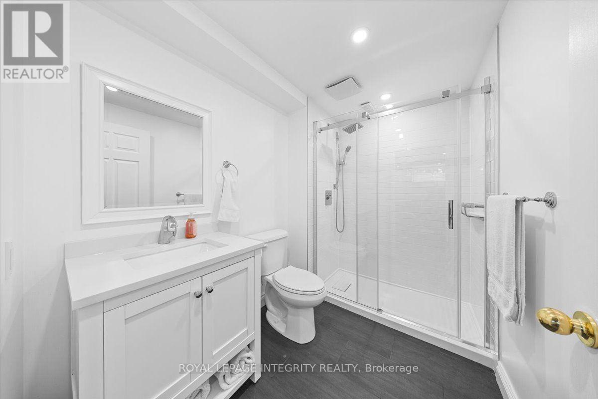 40 Bon Echo Crescent Property Photo 41