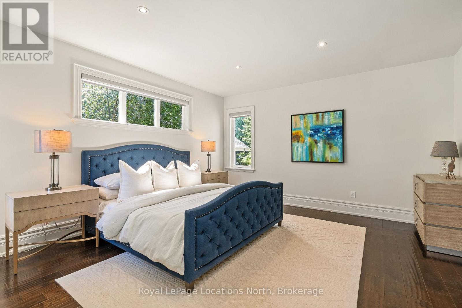 109 Hemlock Court W Property Photo 12