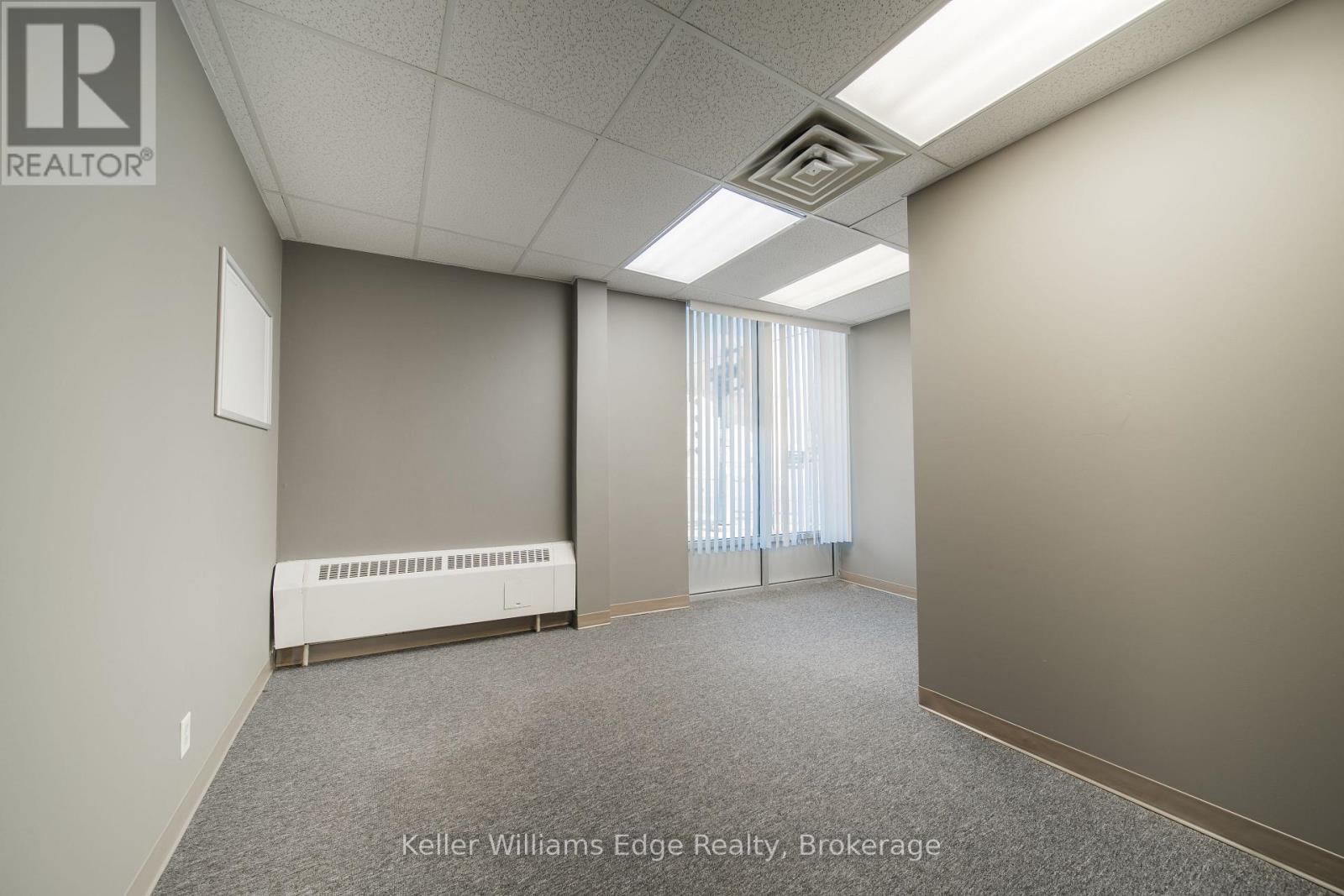11 King Street Property Photo 17