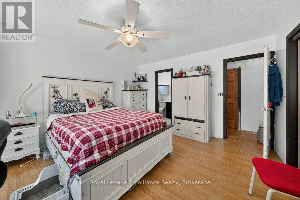 17 West Park Lane/ 32 Tall Pine Road Property Photo 21