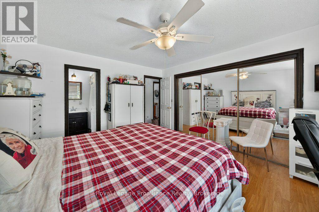 17 West Park Lane/ 32 Tall Pine Road Property Photo 22