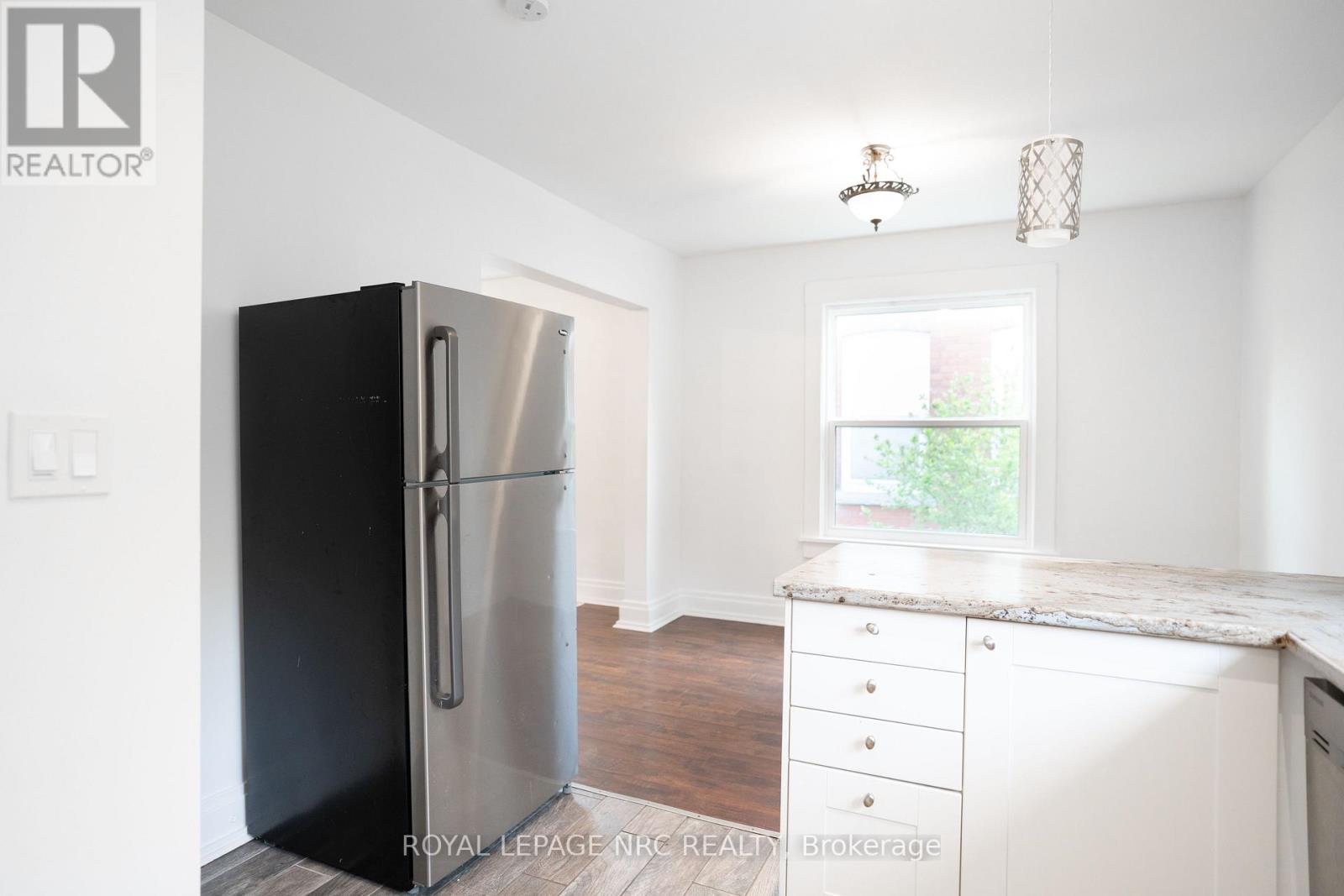 4713 Cookman Crescent N Property Photo 11
