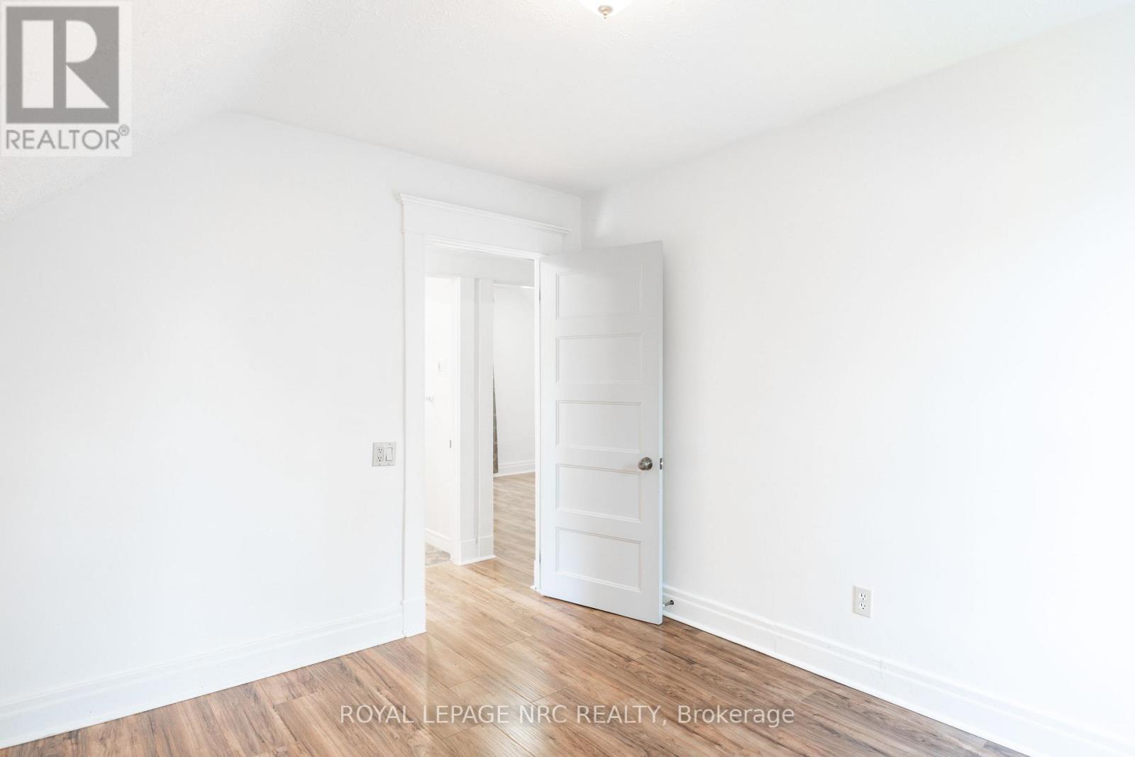 4713 Cookman Crescent N Property Photo 17
