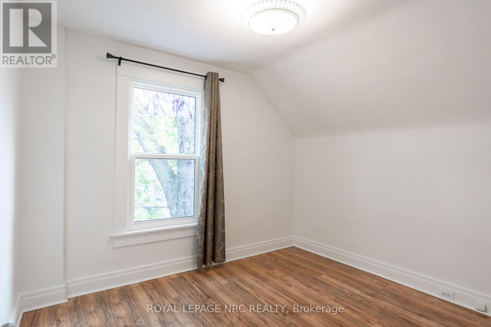 4713 Cookman Crescent N Property Photo 20