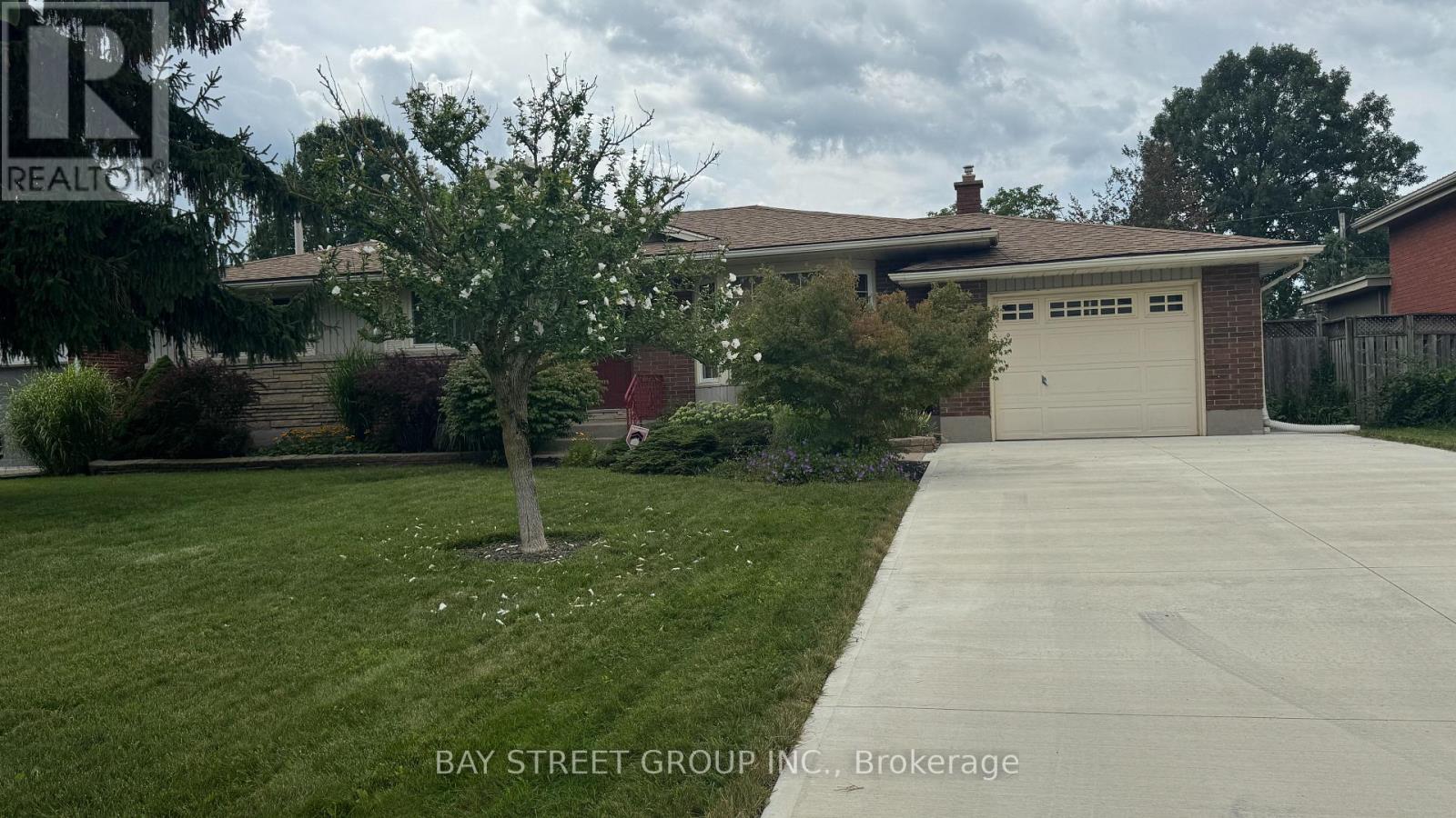 20 WINDERMERE ROAD