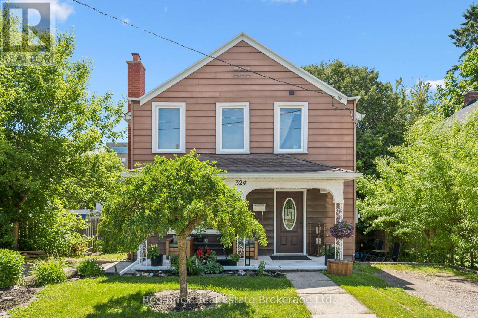 324 WATERLOO AVENUE