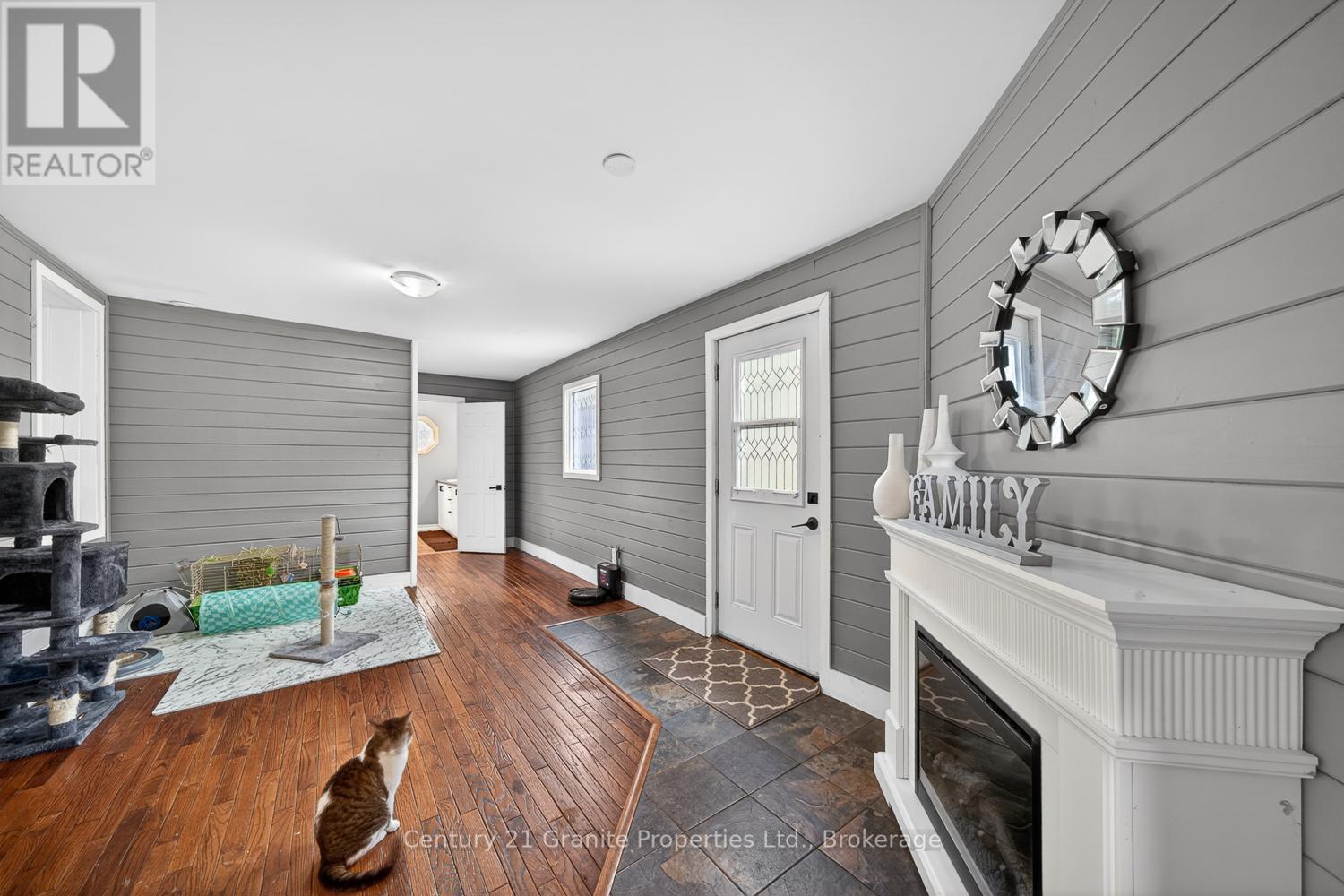 50 William Street Property Photo 26