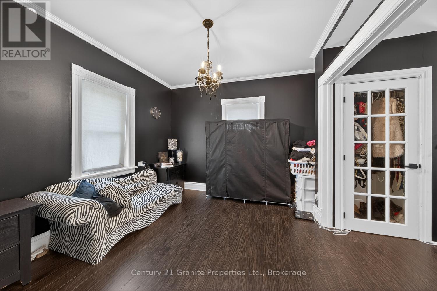 50 William Street Property Photo 40