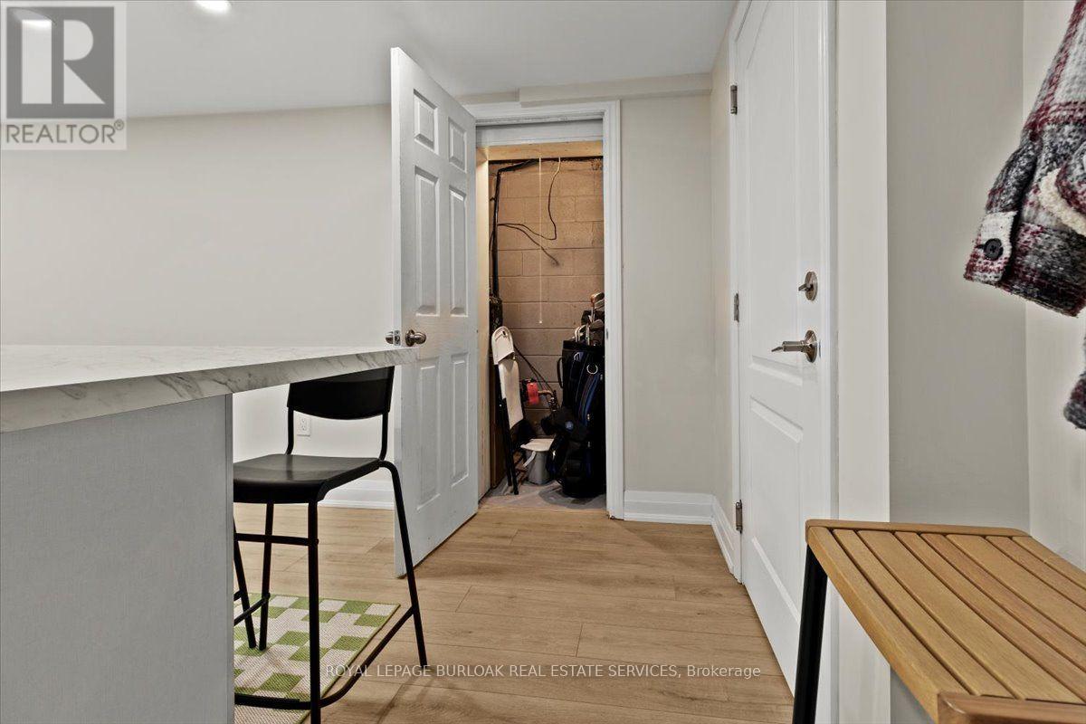 Lower - 161 Hoover Crescent Property Photo 16