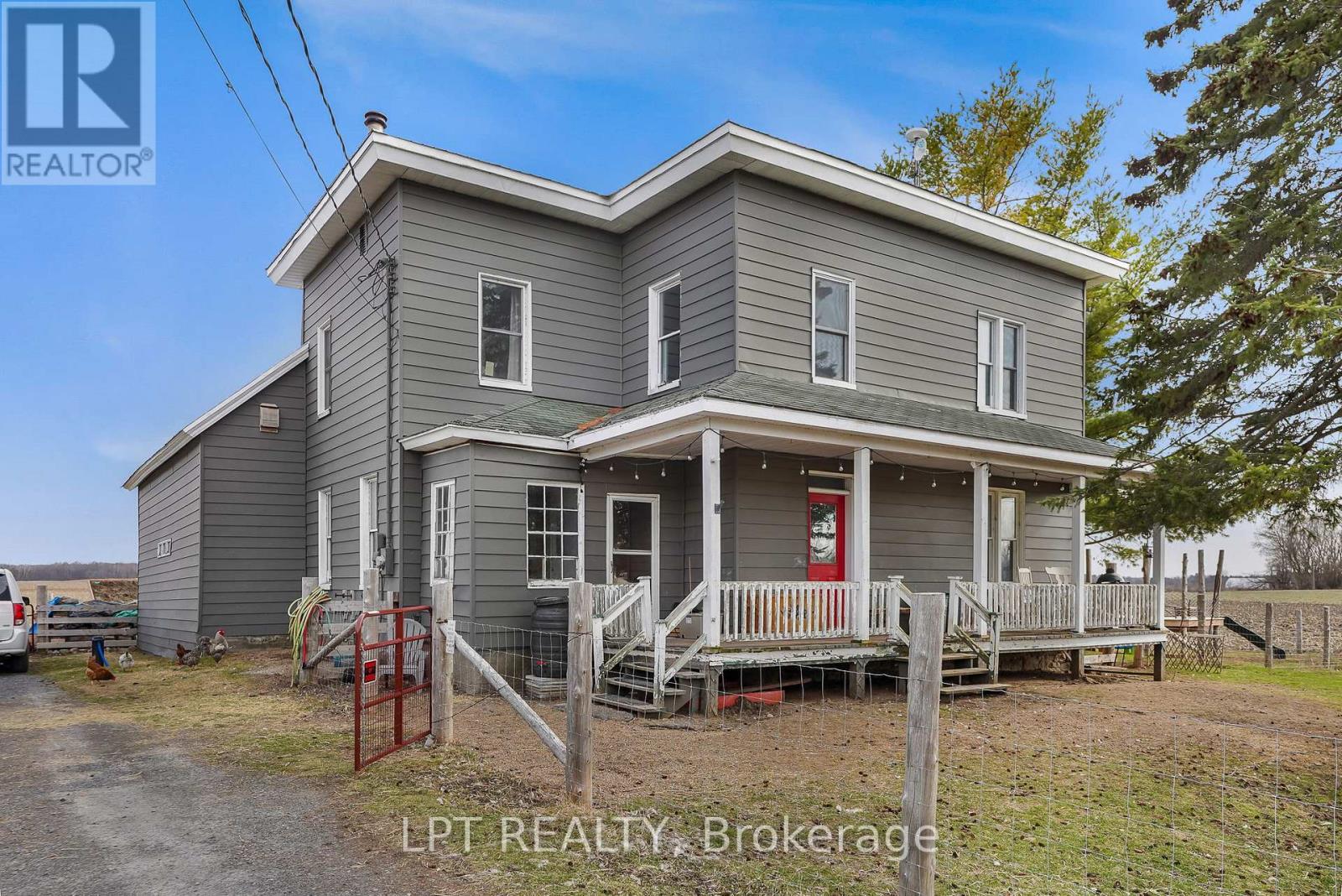21630 Laggan-glenelg Road Property Photo 1