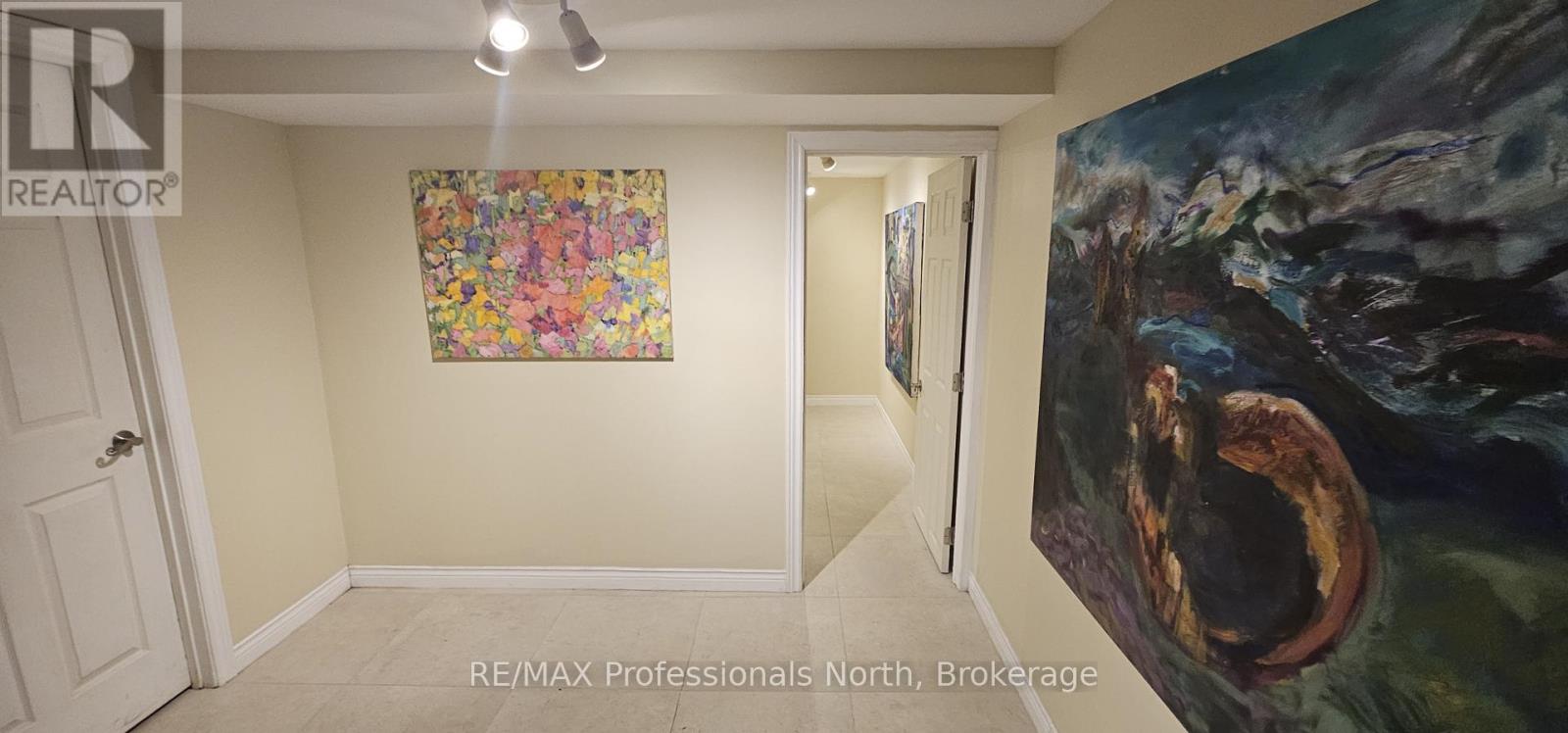 8 Park Drive Property Photo 19
