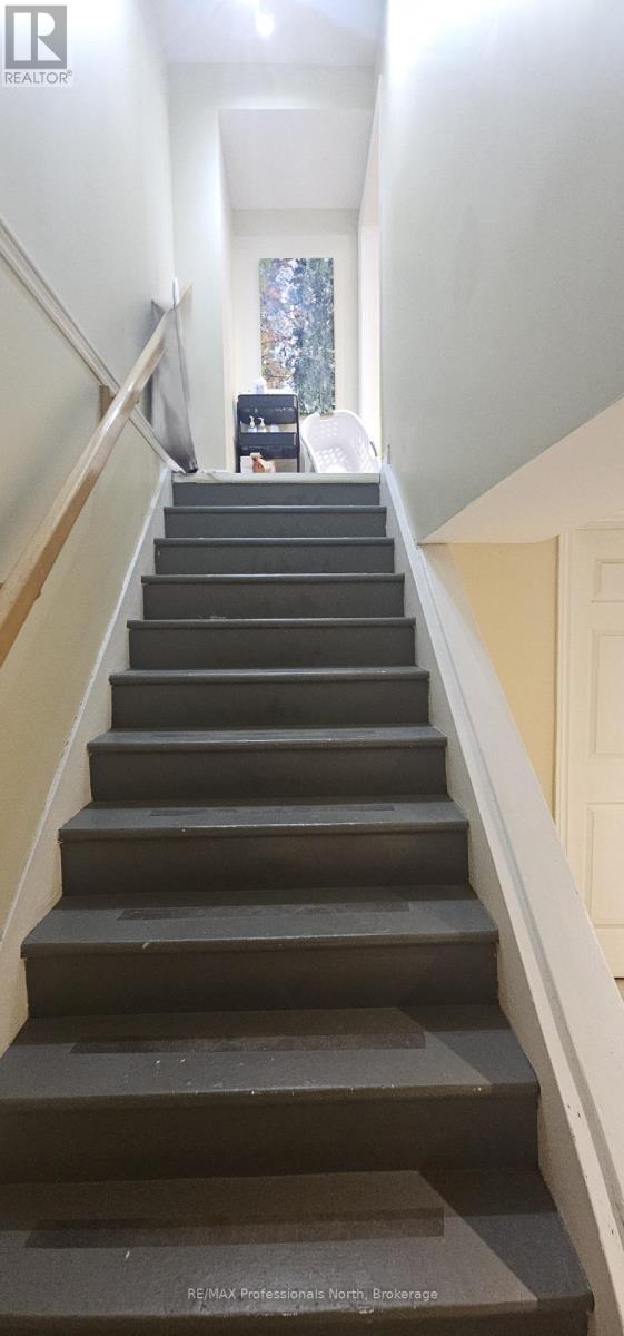8 Park Drive Property Photo 20