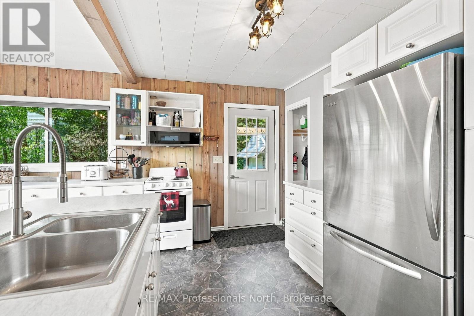 85 Buckley's Road Property Photo 10
