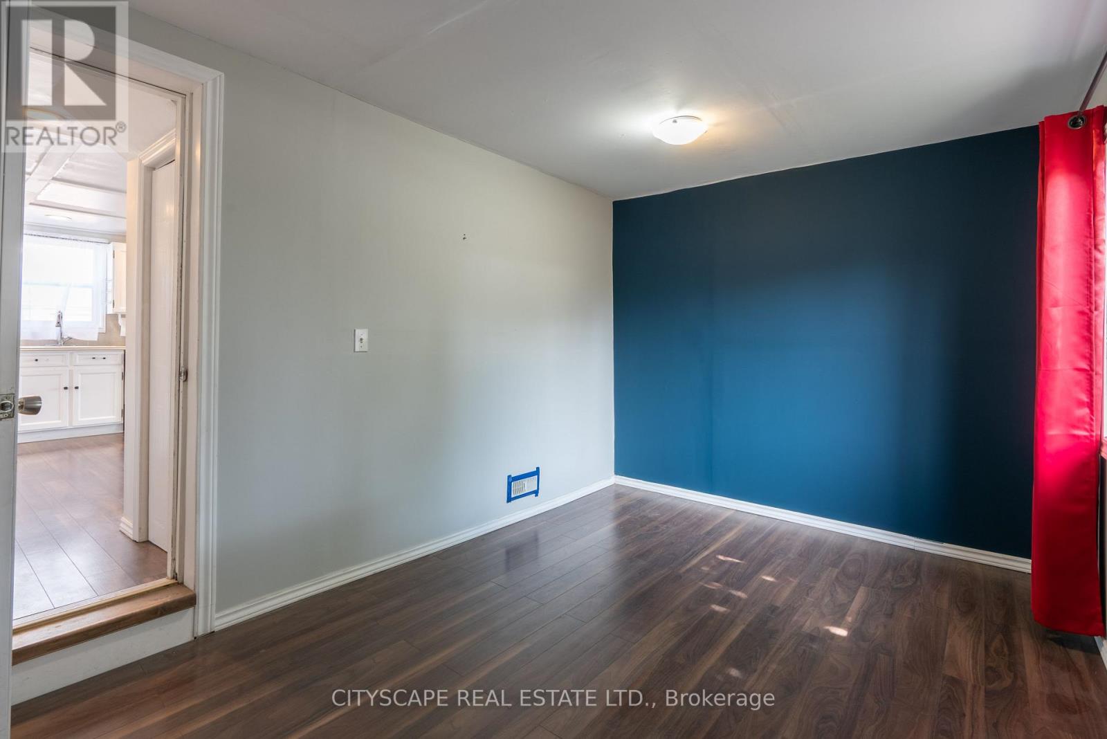 408 William Street Property Photo 13