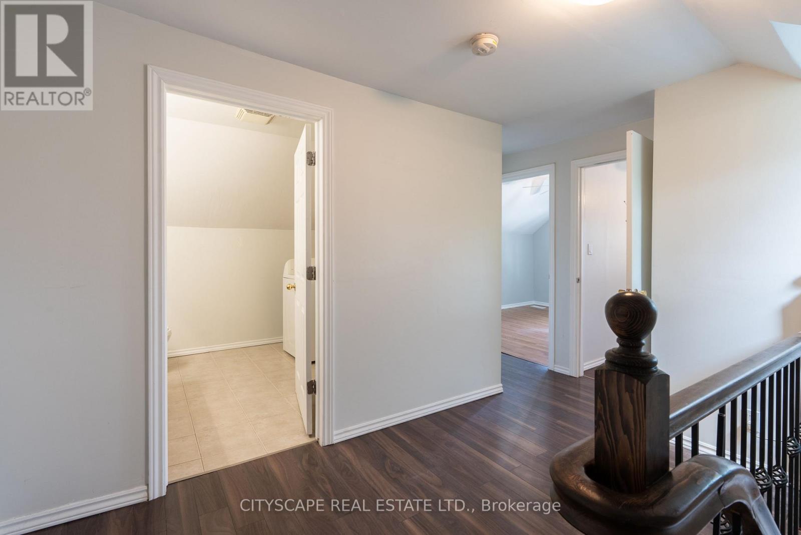 408 William Street Property Photo 14