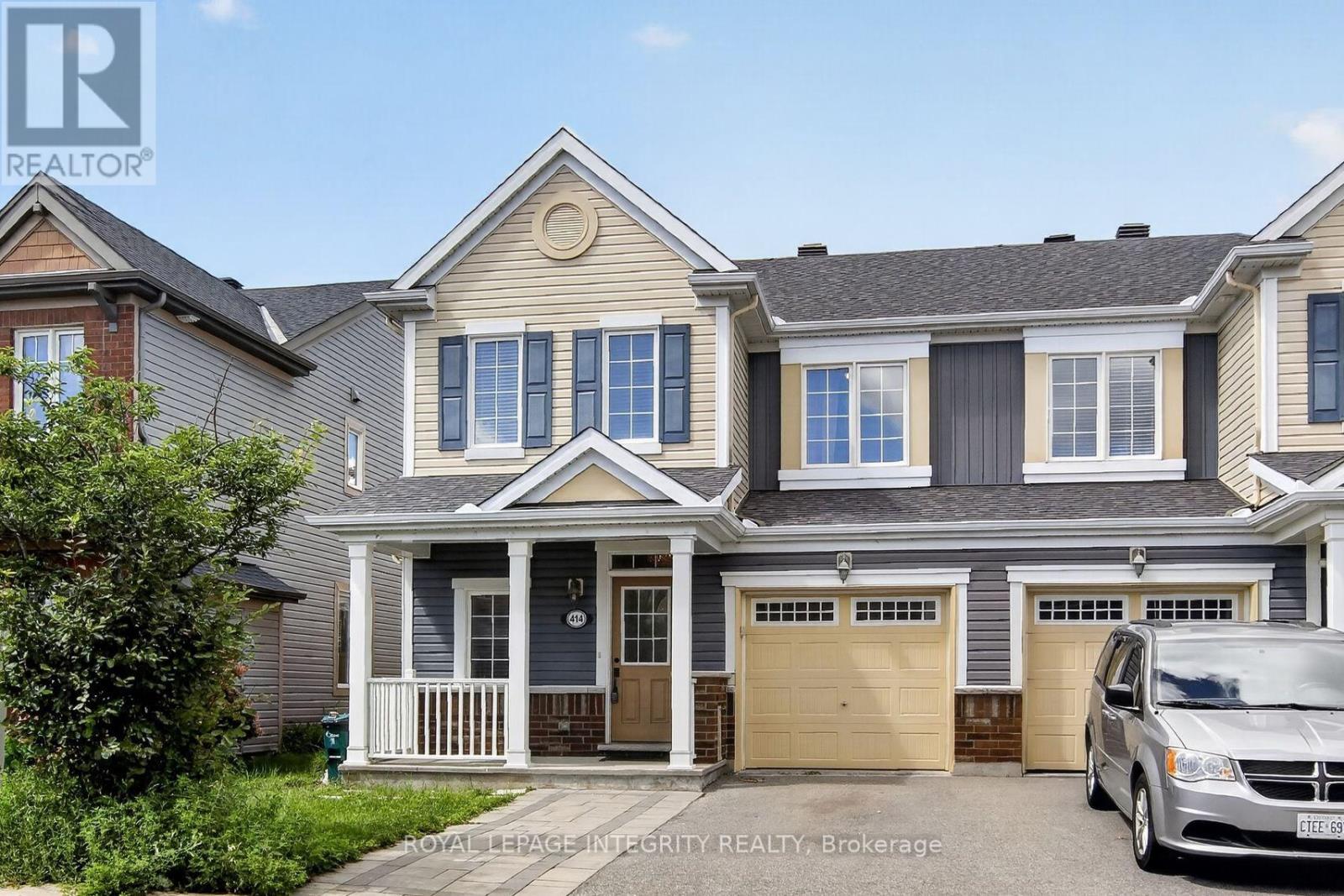 414 Meadowhawk Crescent Property Photo 1