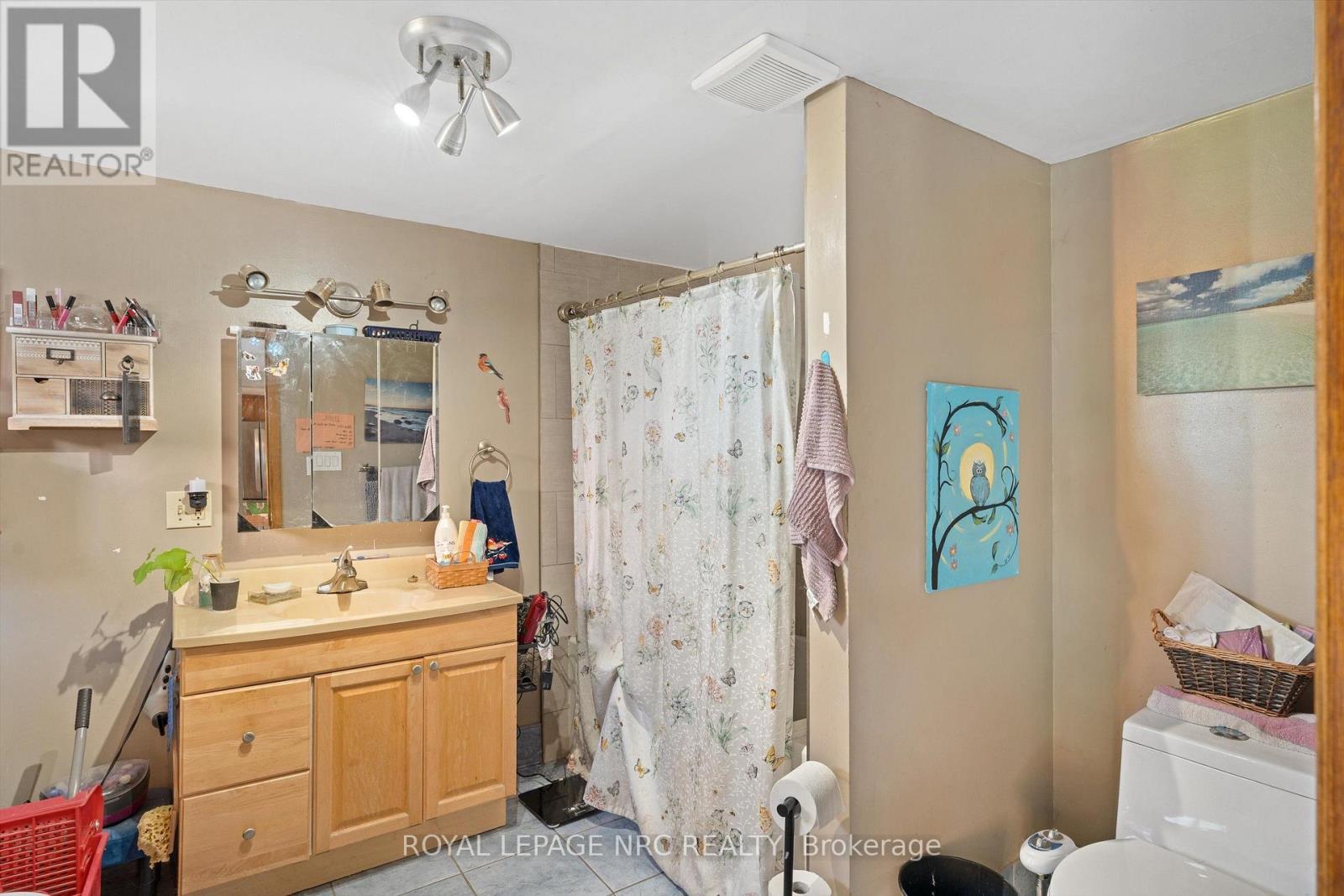 1010 Arthur Street Property Photo 27