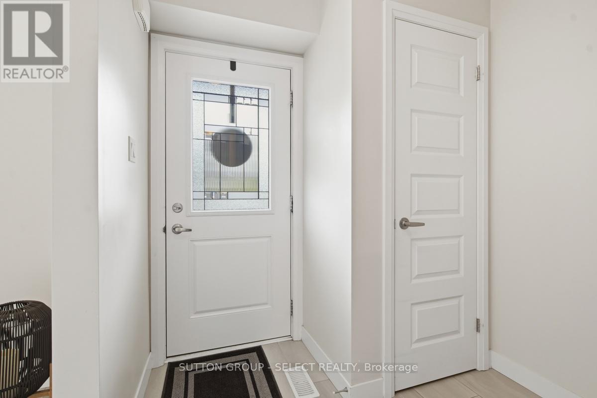 21 - 1110 Meadowlark Ridge Property Photo 5