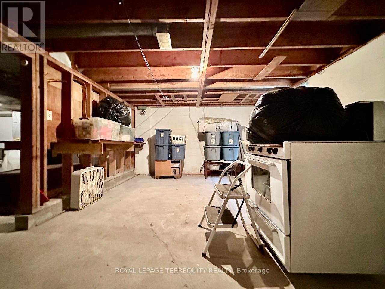 35-41 Orchard Place Property Photo 18