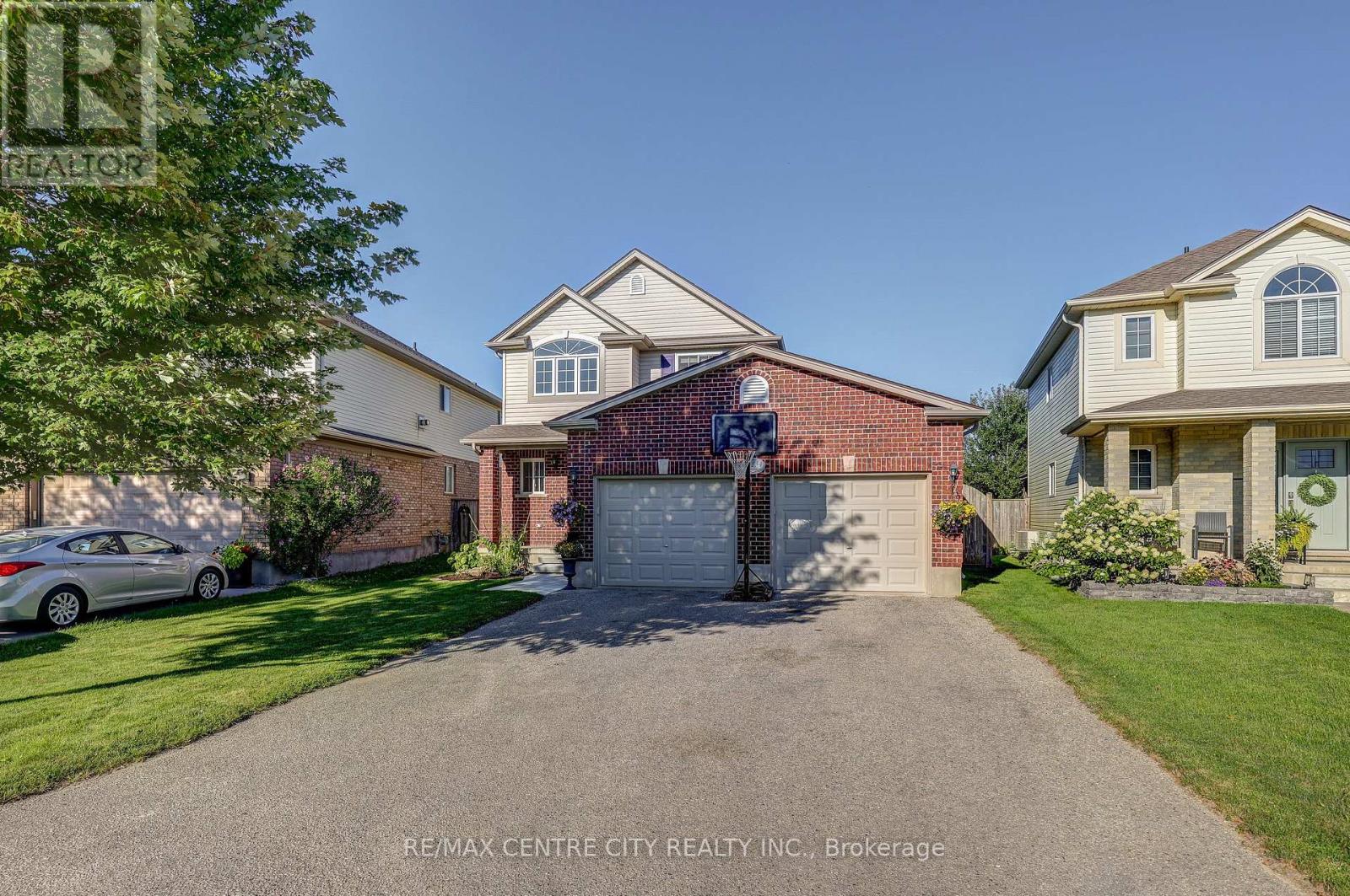 42134 Mcbain Line Property Photo 2