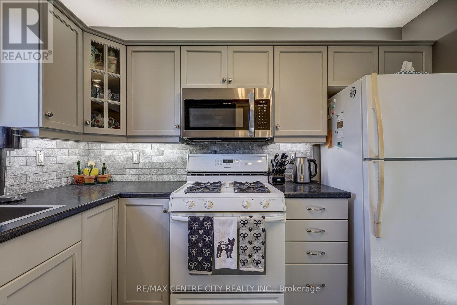 42134 Mcbain Line Property Photo 14