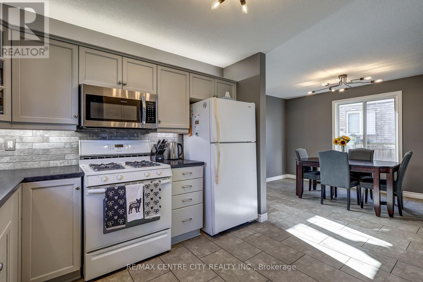 42134 Mcbain Line Property Photo 15