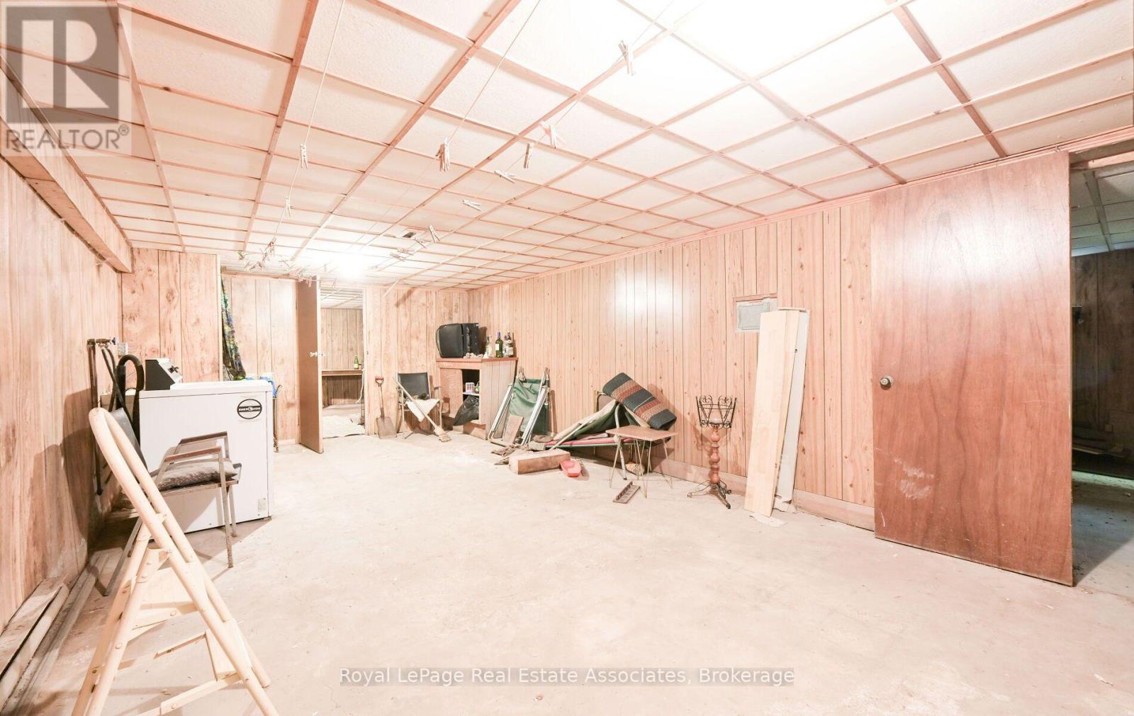 27 Rothsay Avenue Property Photo 23
