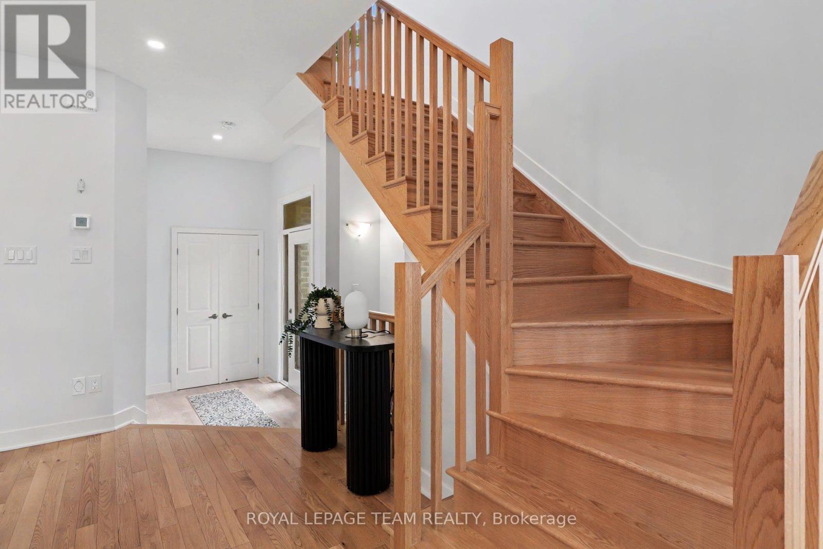 590 Triangle Street Property Photo 5