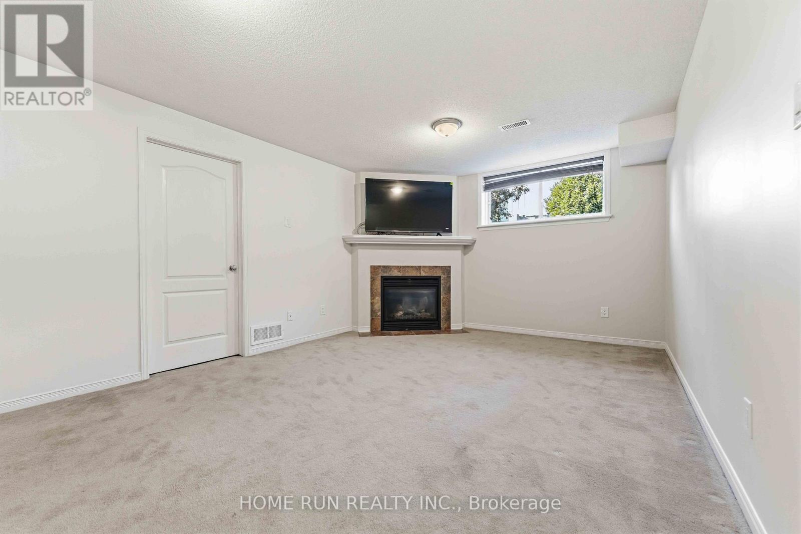 230 Badgeley Avenue Property Photo 24