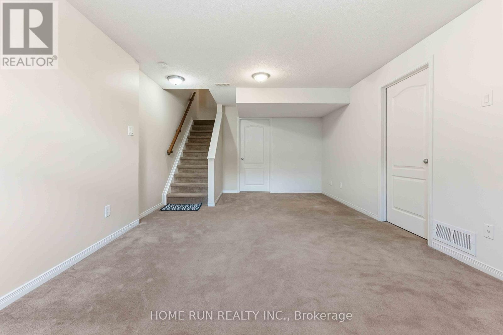 230 Badgeley Avenue Property Photo 25
