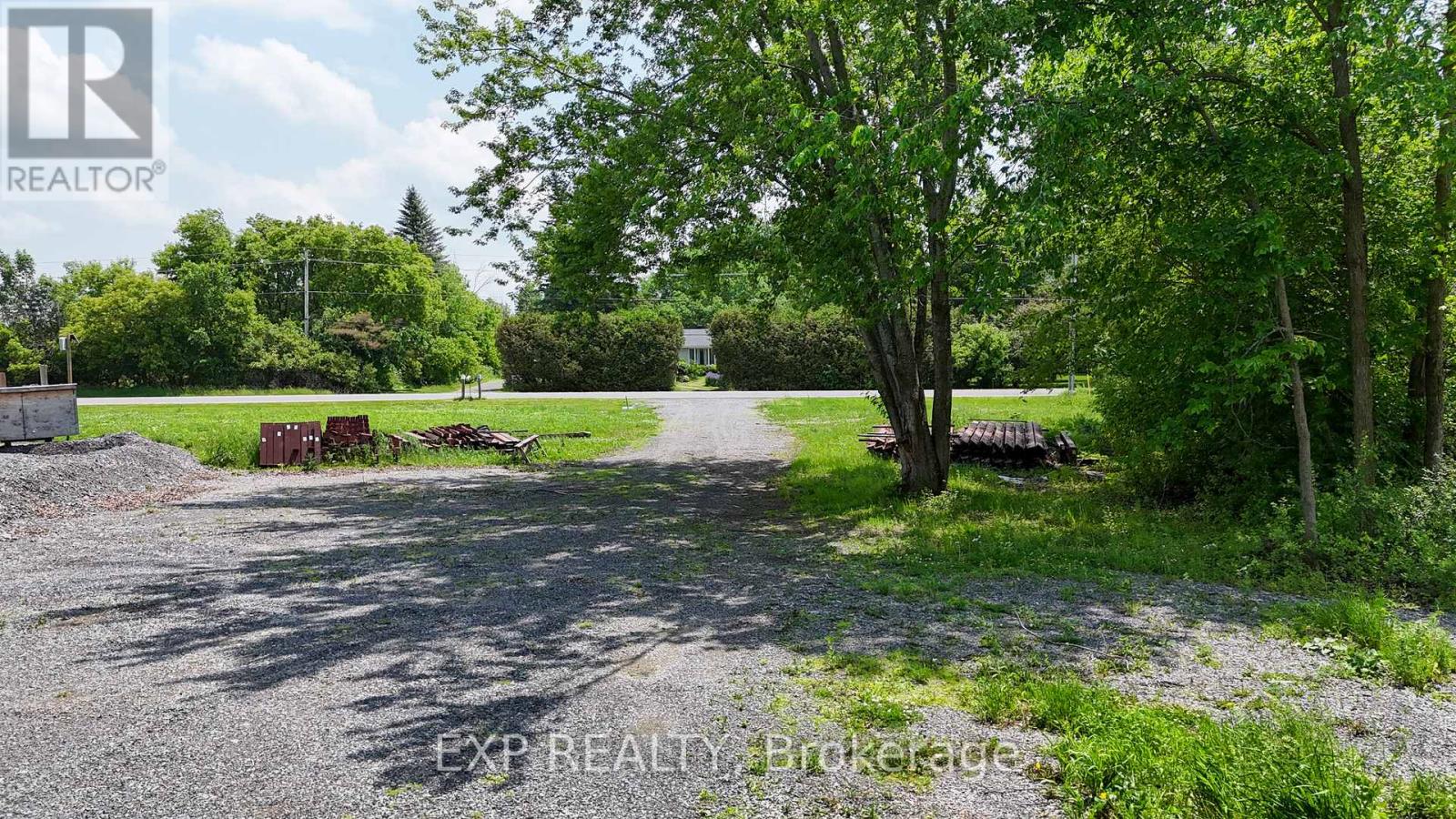 5969 Ottawa Street Property Photo 7