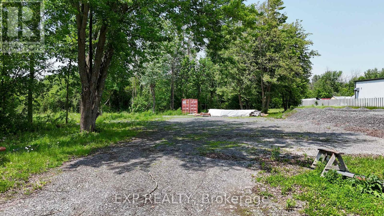 5969 Ottawa Street Property Photo 9