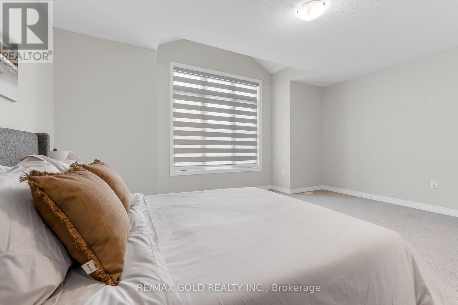 83 Pinot Crescent Property Photo 15