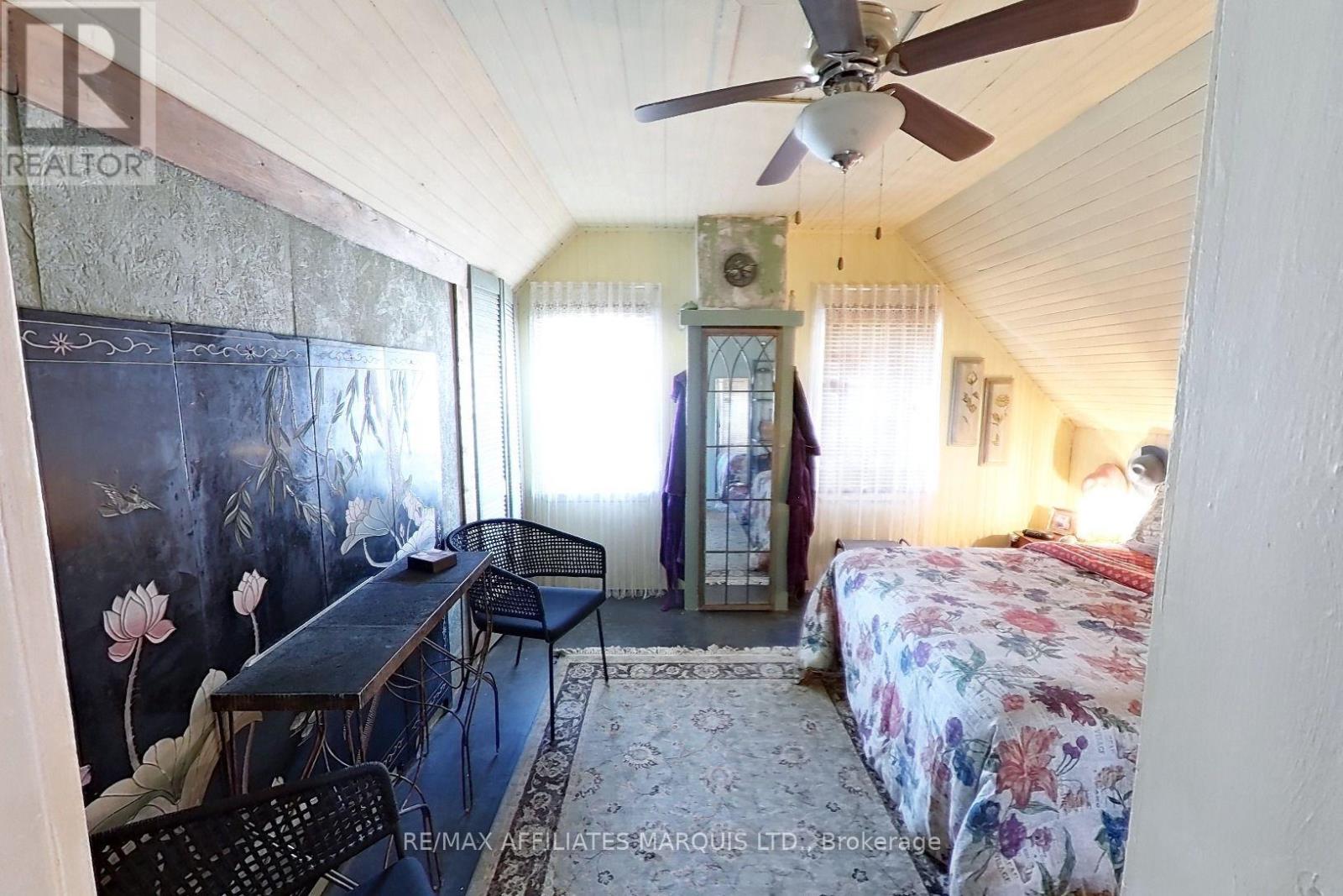 521 Burton Avenue Property Photo 15