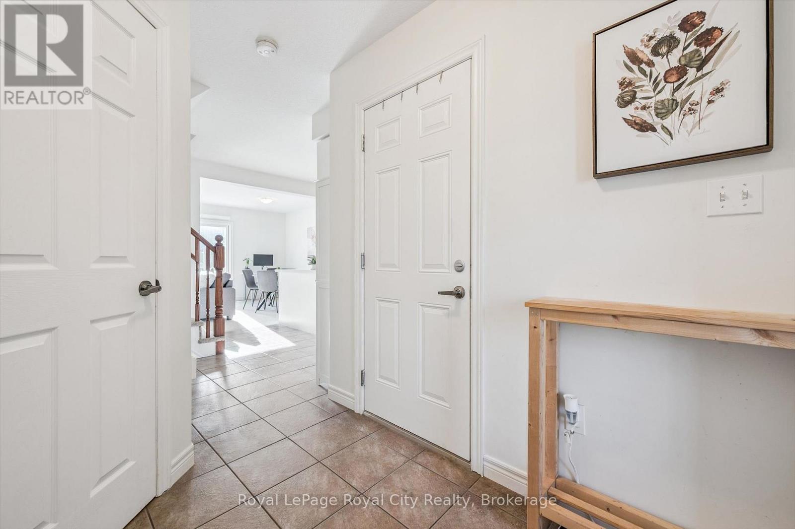 6 - 361 Arkell Road Property Photo 2