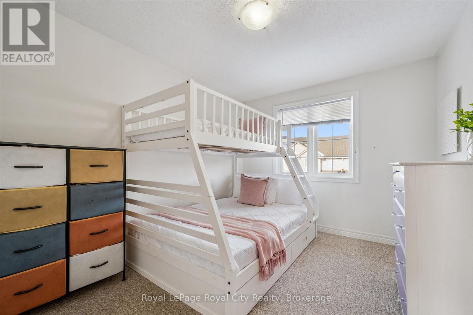6 - 361 Arkell Road Property Photo 21