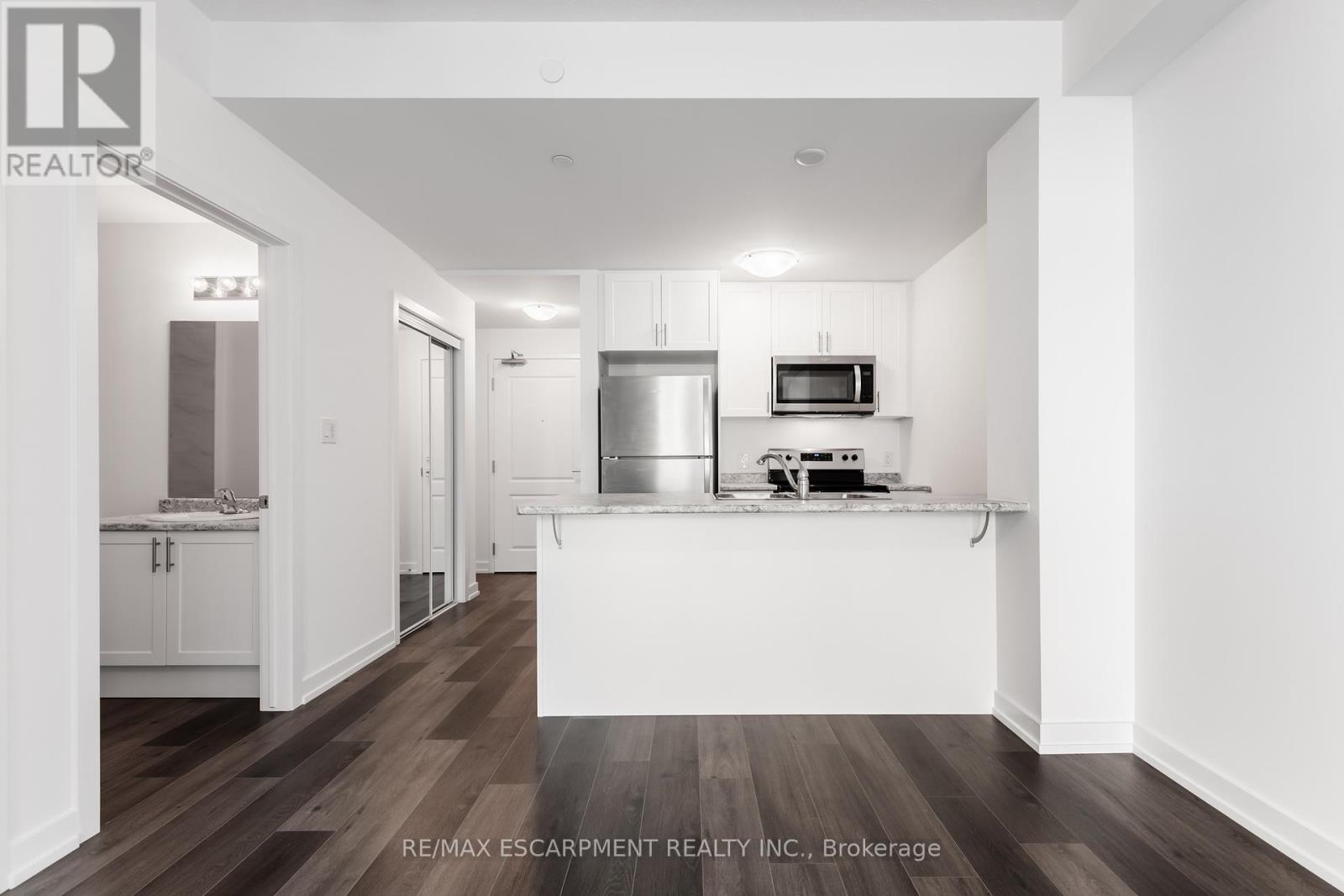 417 - 470 Dundas Street E Property Photo 7