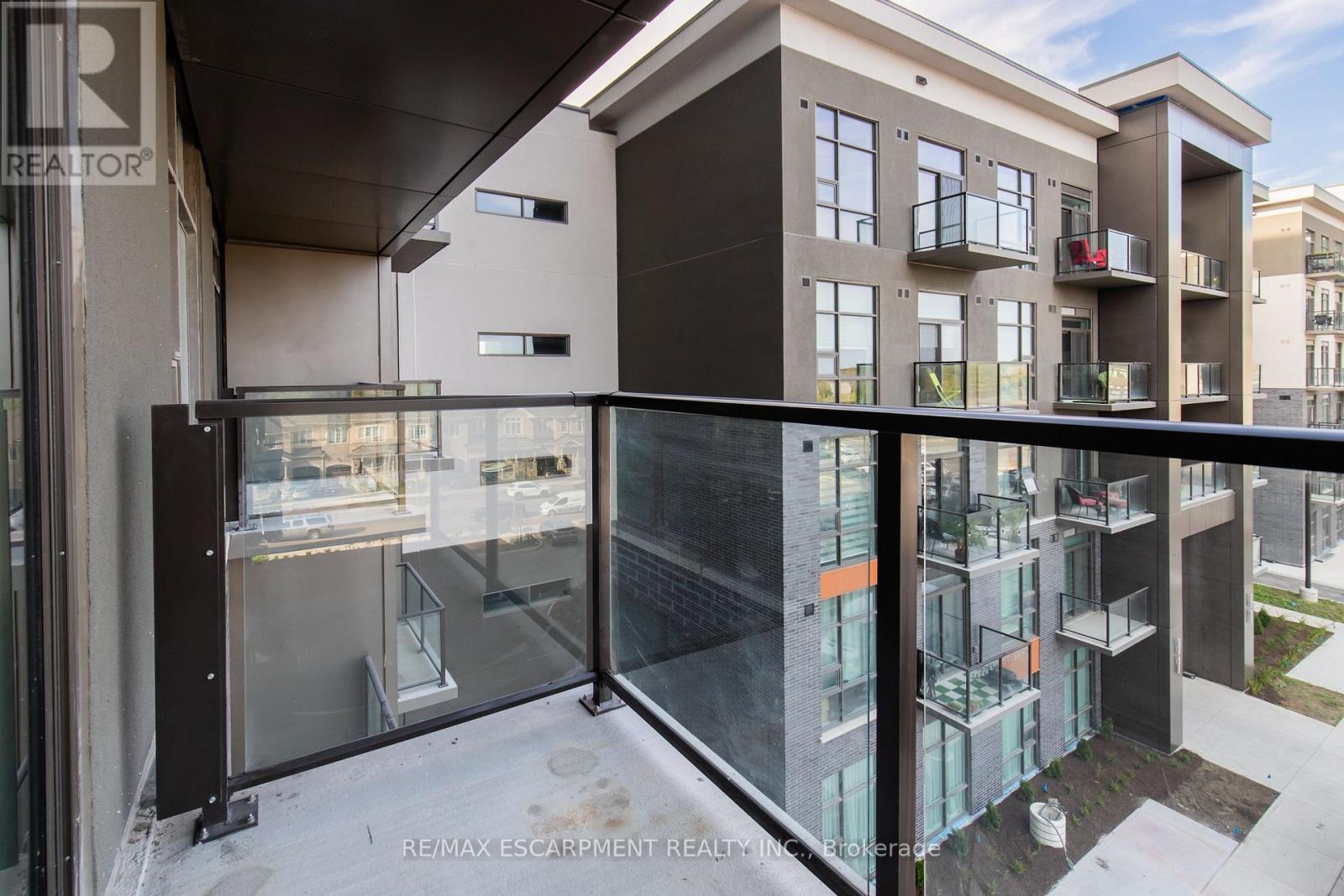 417 - 470 Dundas Street E Property Photo 12
