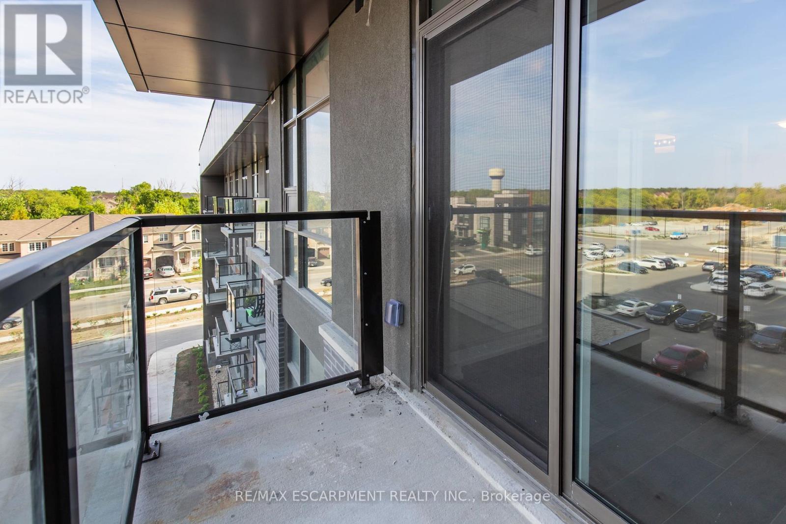 417 - 470 Dundas Street E Property Photo 15