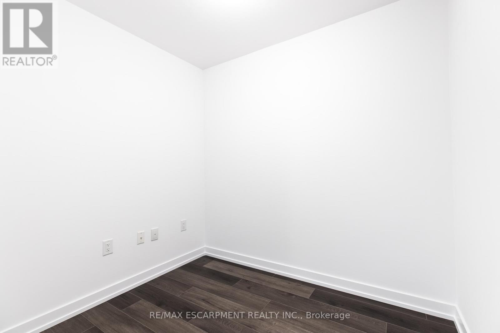 417 - 470 Dundas Street E Property Photo 21