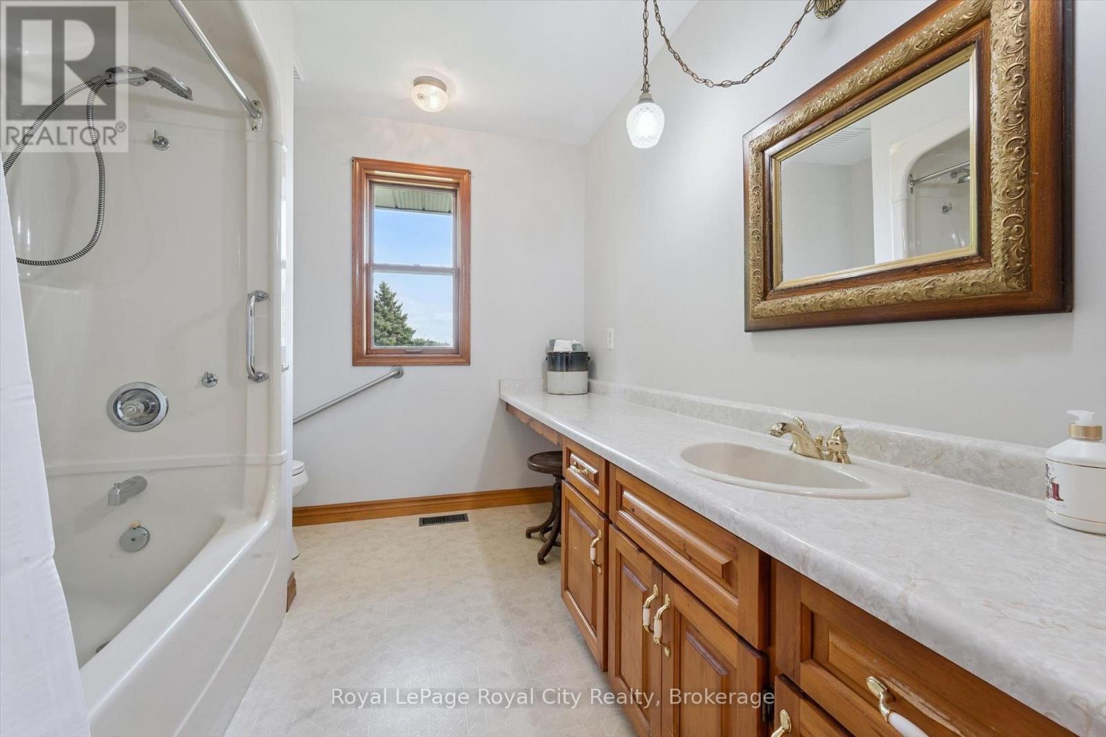 7689 Second Line Property Photo 16