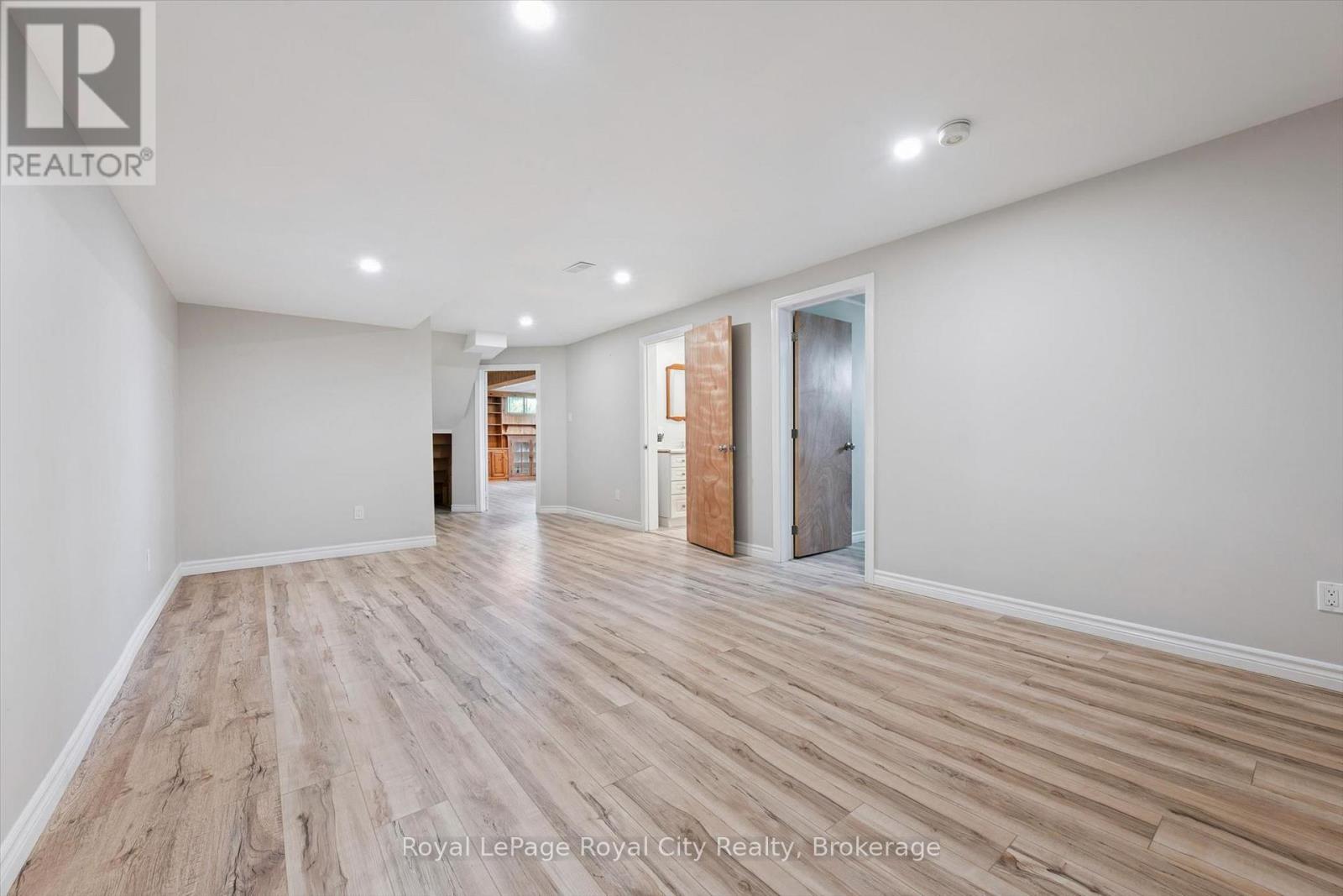 7689 Second Line Property Photo 25