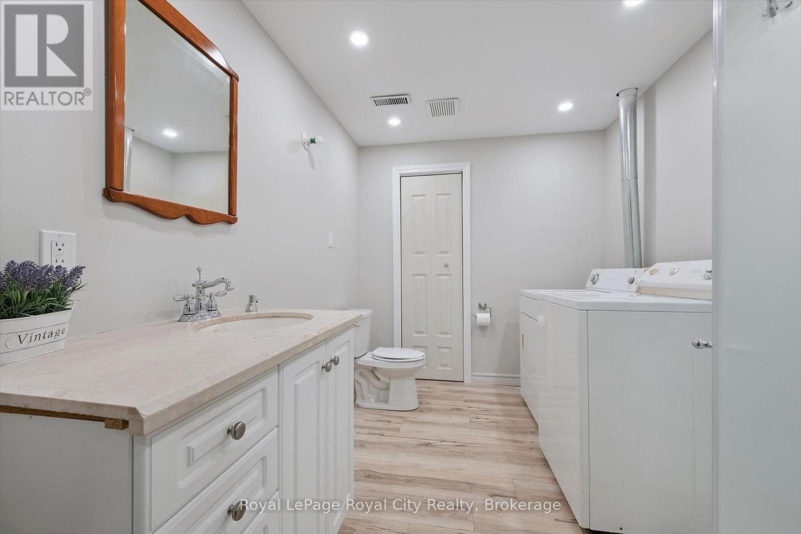7689 Second Line Property Photo 27