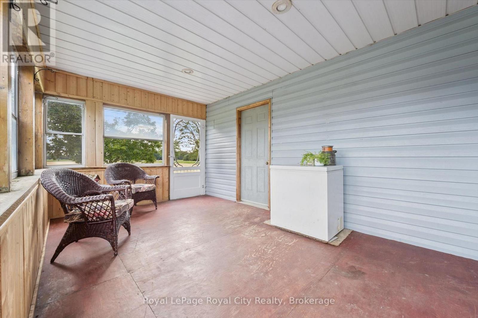 7689 Second Line Property Photo 29