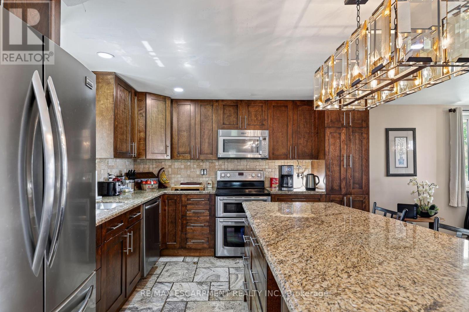 3120 Highway #3 W Property Photo 10