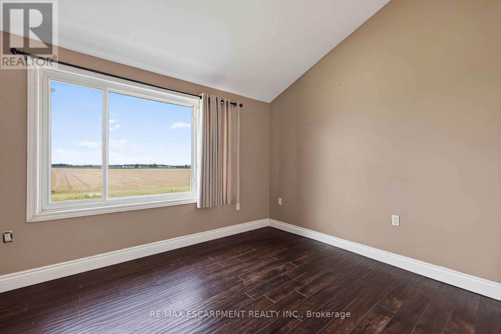 3120 Highway #3 W Property Photo 23