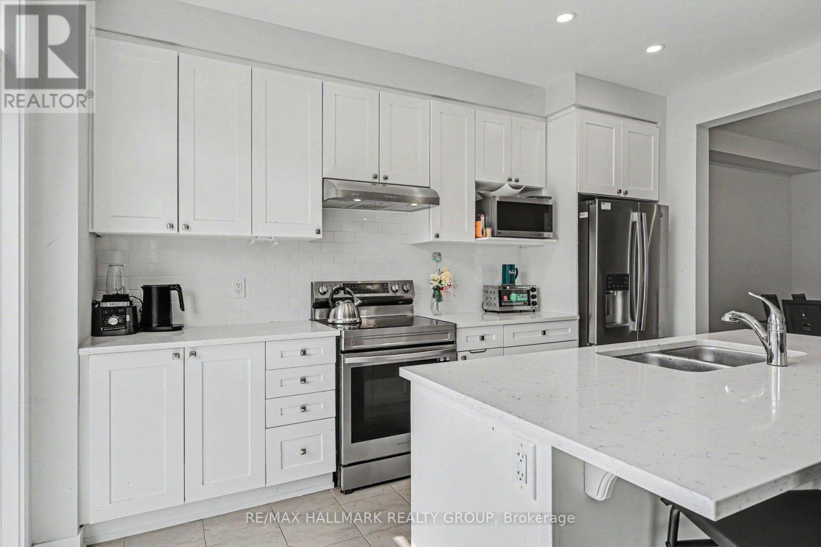 111 Yearling Circle Property Photo 14
