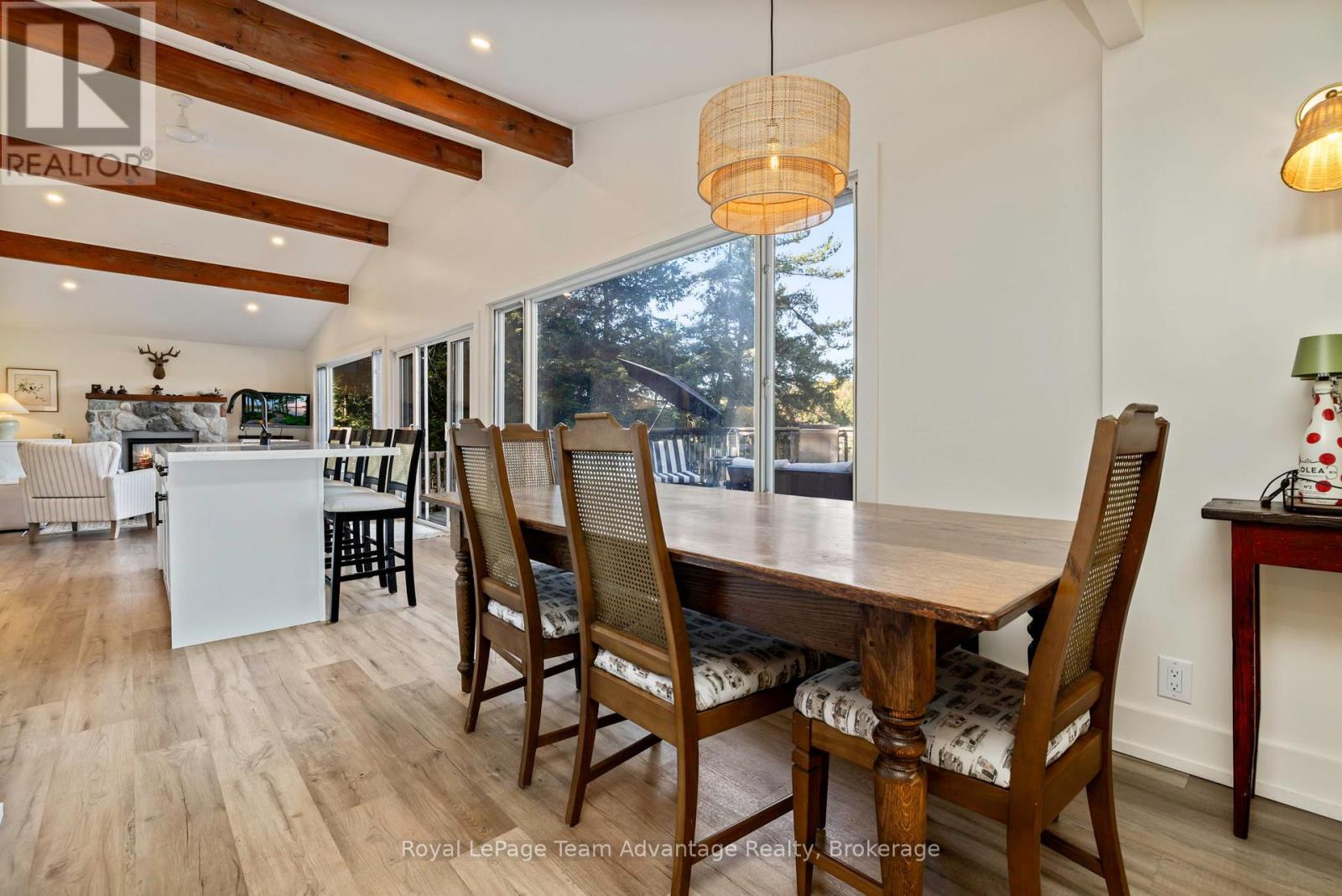 8 Firefly Way Property Photo 7